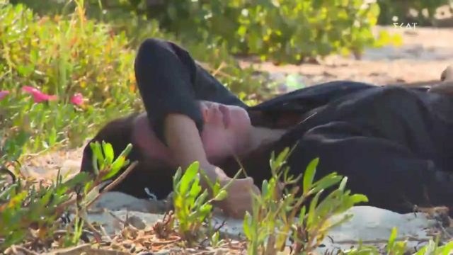 Survivor 4: Άγριο κράξιμο για τη Μαριπόζα – «Είναι Instagrammer αυτή η ημίγυμνη με τα κινέζικα;»