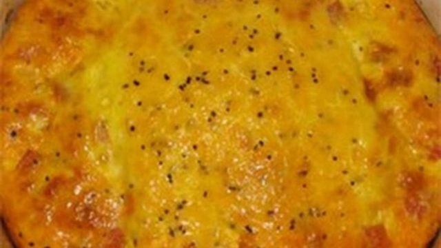 Η ζαμπονοκασερόπιτα της τεμπέλας