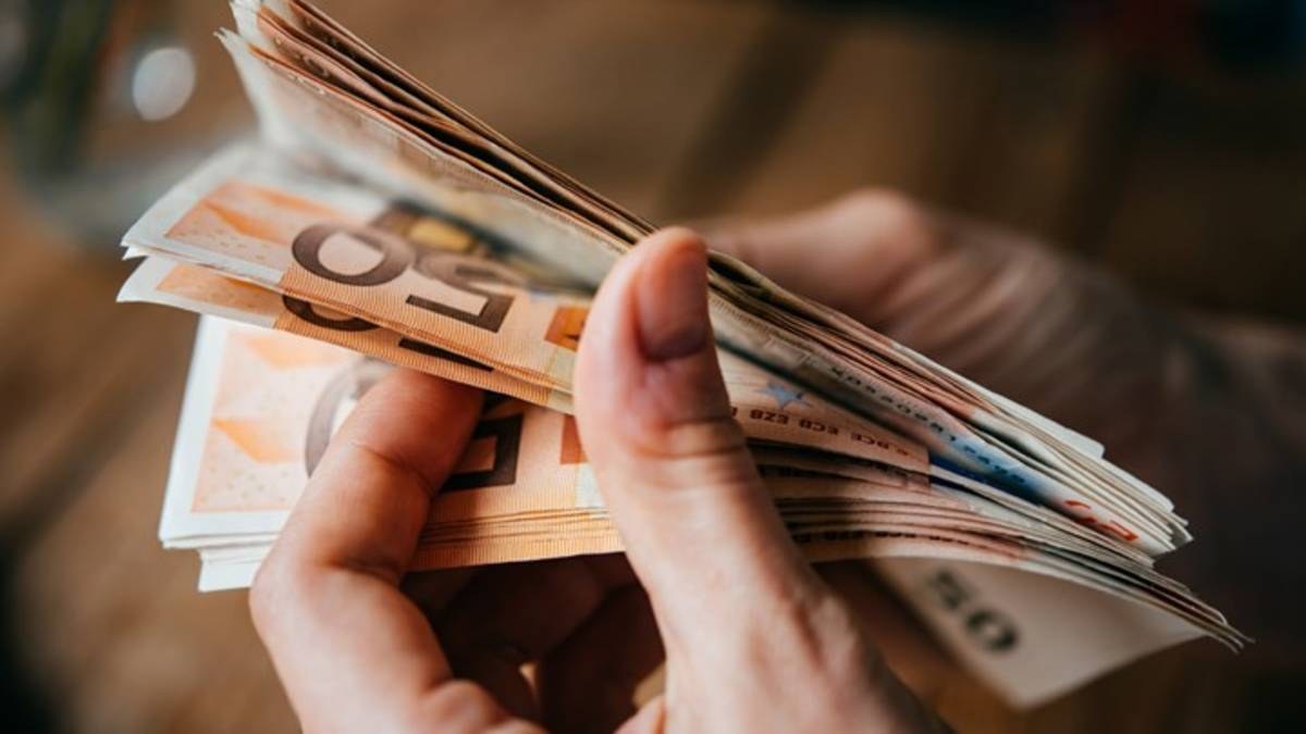 Συντάξεις: Αυτοί θα πάρουν την νέα προσωρινή σύνταξη – Βήμα προς βήμα η αίτηση