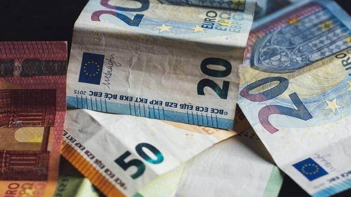 Συντάξεις Μαρτίου: Ξεκίνησαν οι πληρωμές – Αναλυτικά οι ημερομηνίες ανά ταμείο