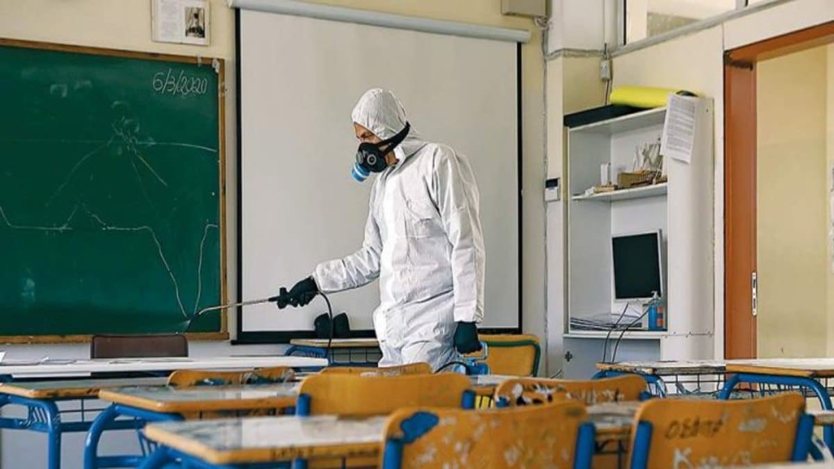 Συναγερμός στην Κόρινθο: Πλήθος κρουσμάτων εντοπίστηκε στο ίδιο σχολείο