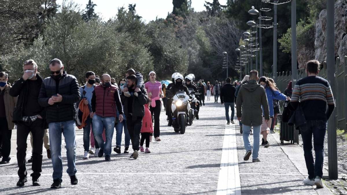 Lockdown: “Κλείδωσαν” τα νέα μέτρα στην Αττική – Επιστρέφει το Click Away
