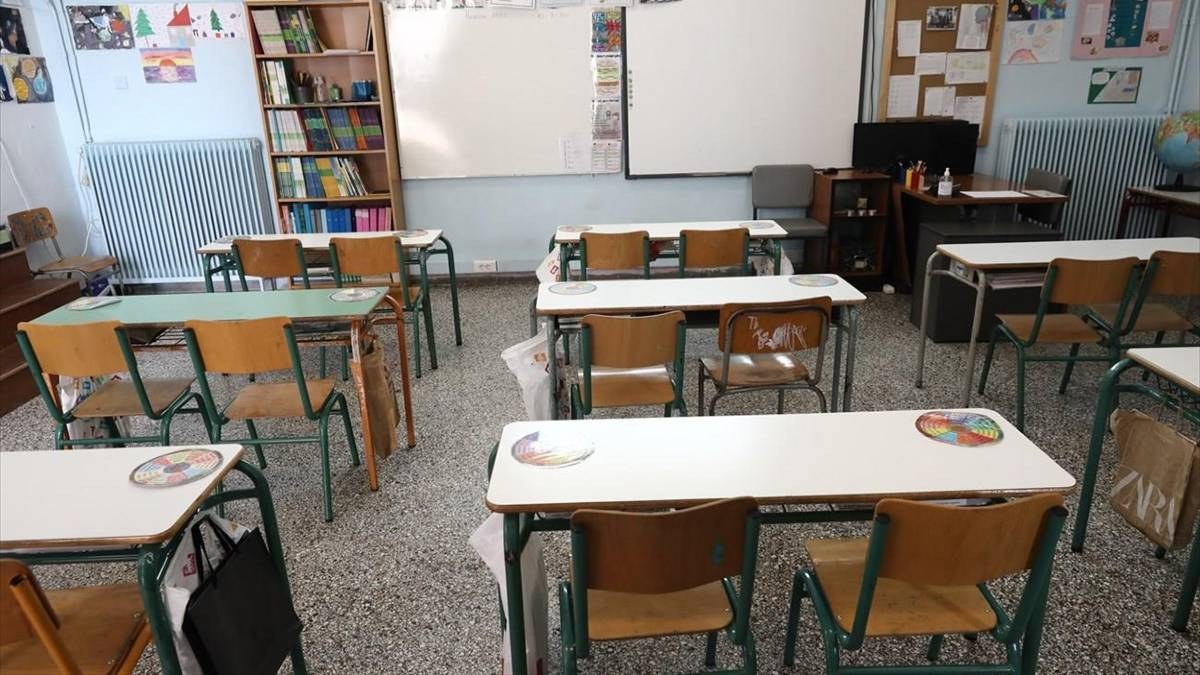 Κορωνοϊός: Συναγερμός στο Λασίθι – Βρέθηκε και άλλο κρούσμα σε σχολείο
