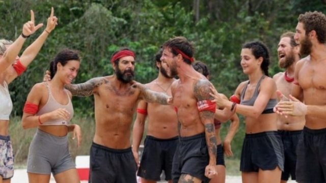 Survivor 4: Reunion Μπλε και Κόκκινοι στο σπίτι του Πάνου Καλίδη