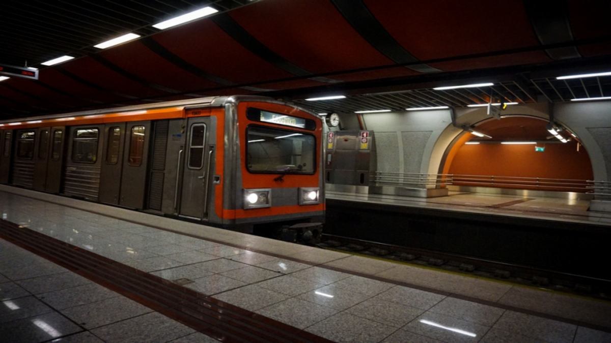 Νεκρός ο άνδρας που έπεσε στις γραμμές του Μετρό στον Χολαργό