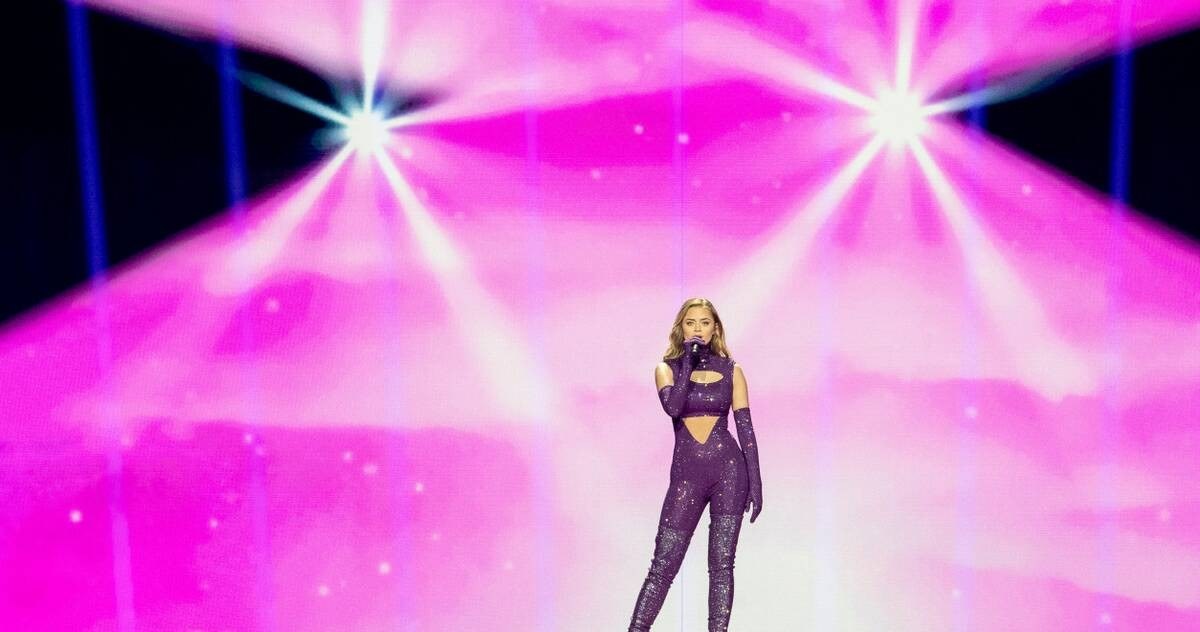 Eurovision 2021: Η Στεφανία τα έδωσε όλα για μια θέση στον τελικό – Όσα δεν ξέρετε για τον θεσμό