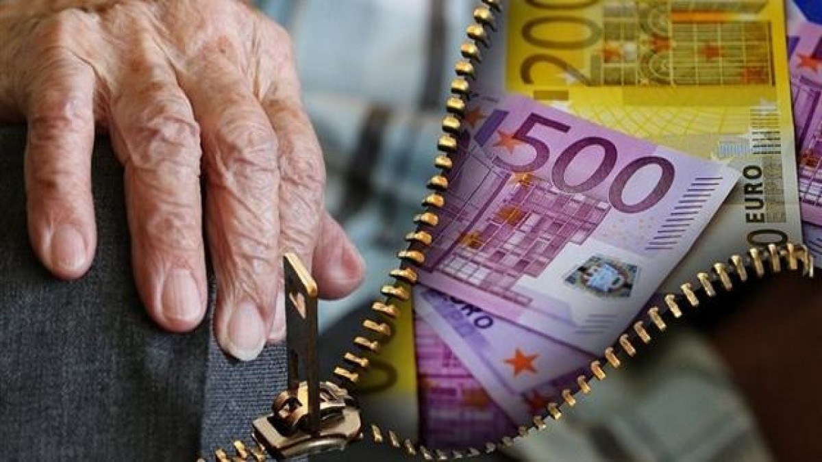 Στο ταμειο αύριο για τα κουρεμένα ενοίκια Απριλίου – Tι θα γίνει με τις μειώσεις στις συντάξεις χηρείας