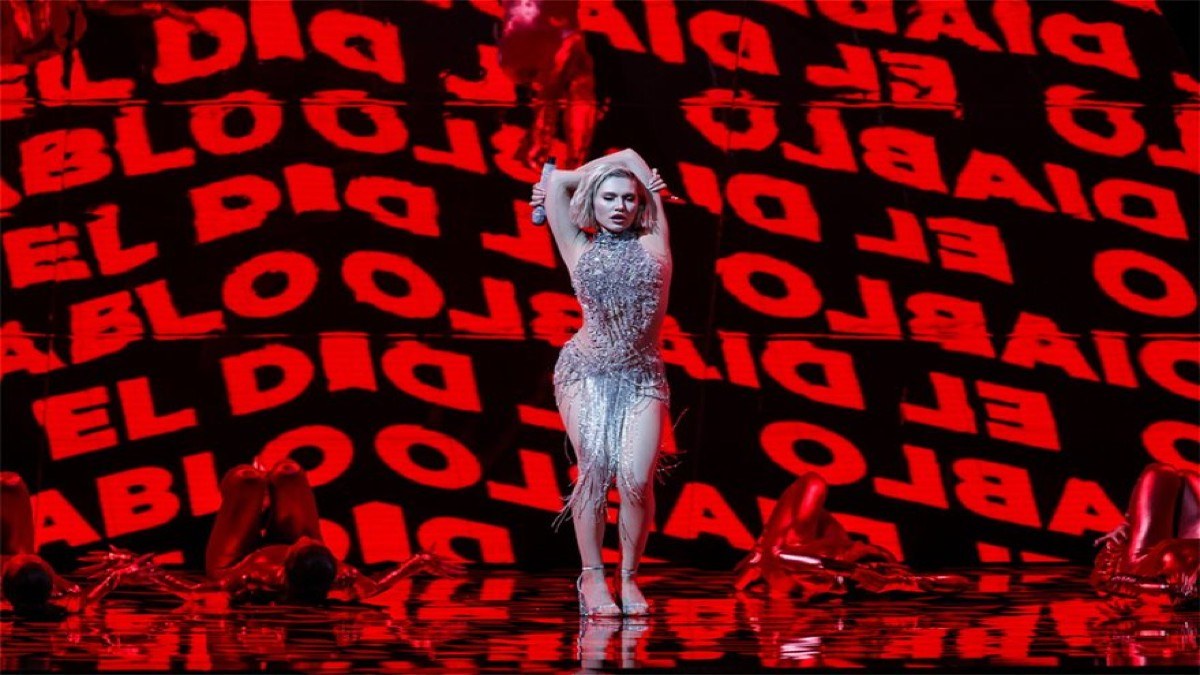 Eurovision 2021: Πέρασε η Κύπρος στον τελικό – Ποια είναι η εντυπωσιακή Έλενα Τσαγκρινού