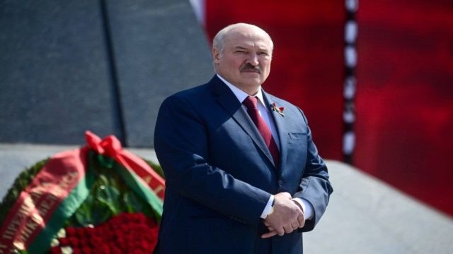 Λουκασένκο: Οι επιθέσεις ξεπέρασαν τις «κόκκινες γραμμές» – Θα ξαναέδινα την εντολή για αναγκαστική προσγείωση
