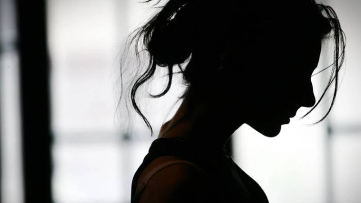 Θρίλερ στη Θεσσαλονίκη: Ιδιοκτήτης βενζινάδικου κατηγορείται για βιασμό της 21χρονης υπαλλήλου του