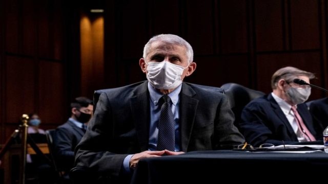 Τη θεωρία της “διαρροής” υιοθετεί και ο Άντονι Φάουτσι