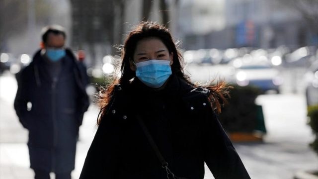 Κορωνοϊός: Ασυλία στην Κίνα για τις έρευνες προέλευσής του – Τραγική η εικόνα των εμβολιασμών σε φτωχότερες χώρες