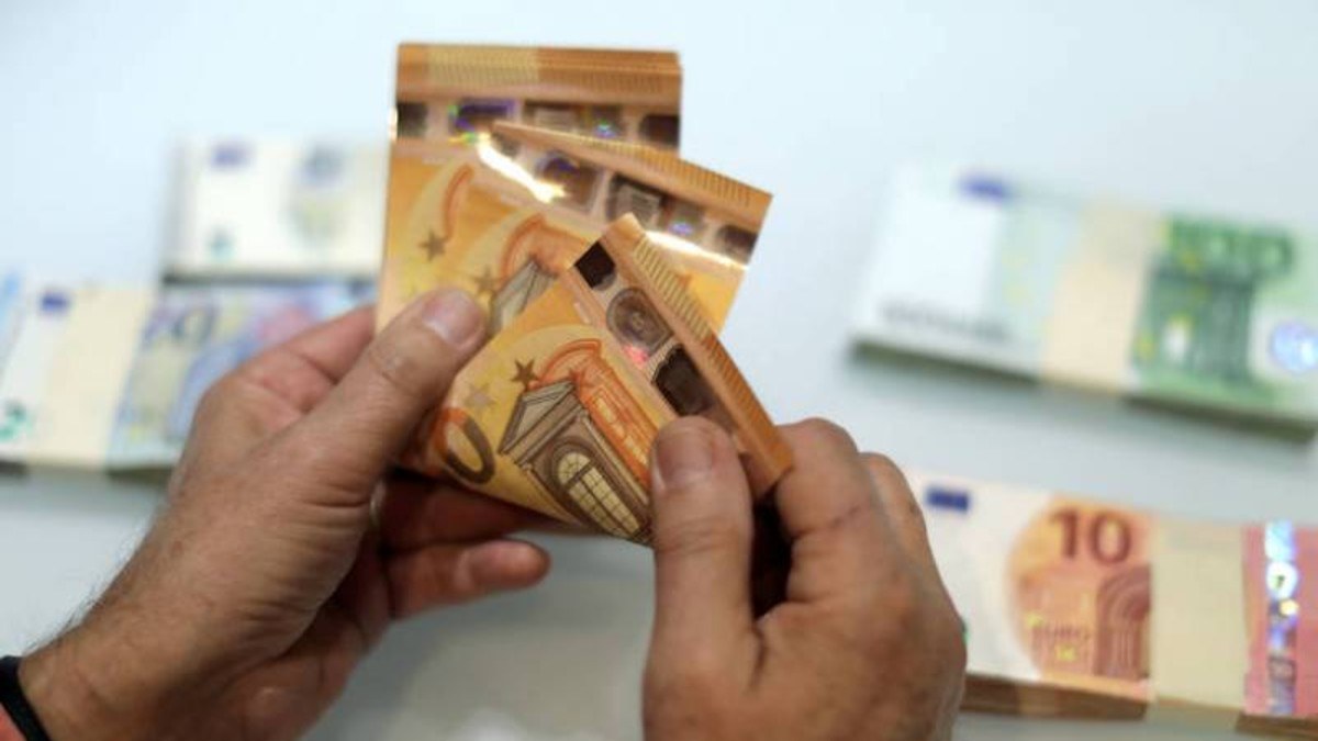 Νέο ασφαλιστικό νομοσχέδιο: Οι αλλαγές σε ΑΜΚΑ, επιδόματα και συντάξεις
