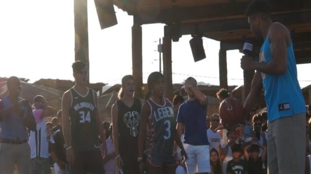 Γιάννης Αντετοκούνμπο: Όταν ο πρωταθλητής και MVP των τελικών έπαιζε μπάσκετ στην Μύκονο με την πρώην Survivor Ελίζαμπεθ Ελέτσι (Video)
