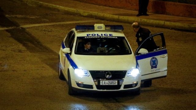 Γλυφάδα: Συνελήφθη γνωστό μοντέλο για διακίνηση κοκαΐνης