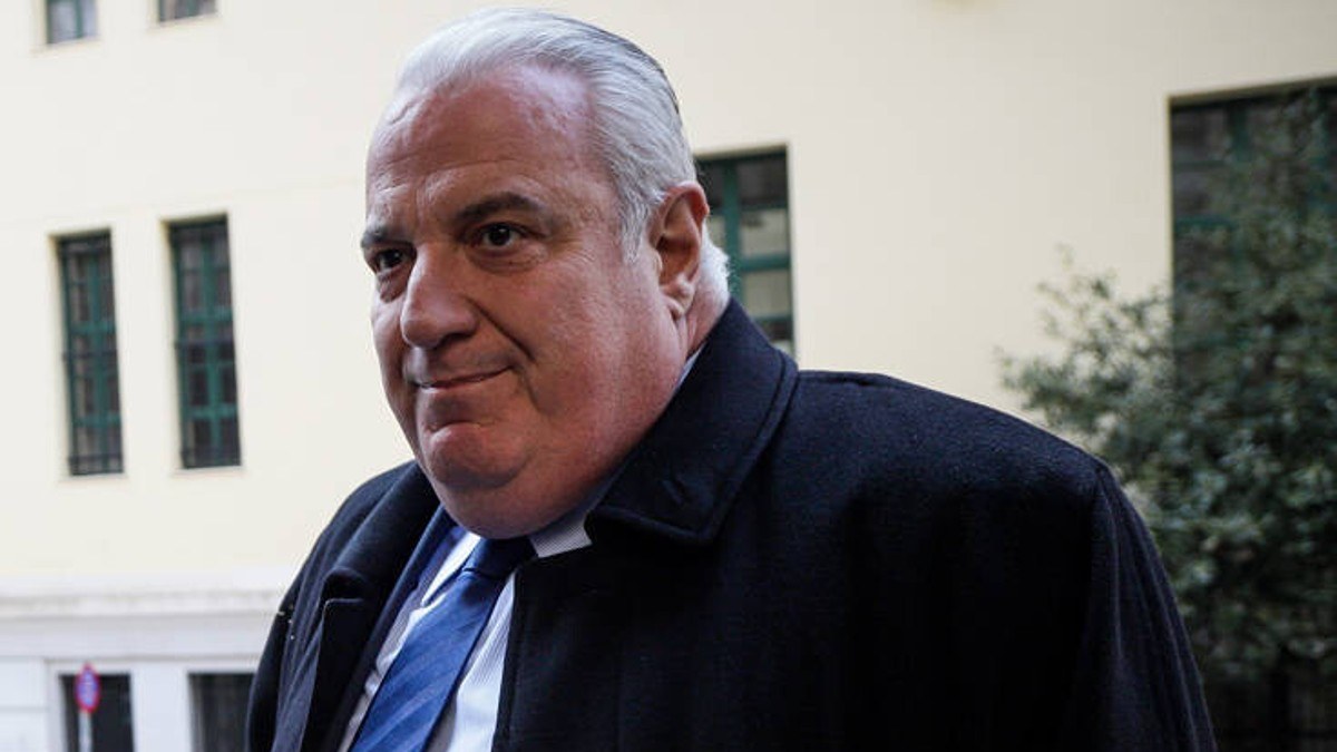 Σάκης Κεχαγιόγλου: Ποιος είναι ο μεγαλοδικηγόρος που έχει αναλάβει την υπεράσπιση της 36χρονης Έφης στην επίθεση με βιτριόλι – Ο θρίαμβος στο Χονγκ Κονγκ, τα Γλυκά Νερά και ο Τάσος Μπερδέσης