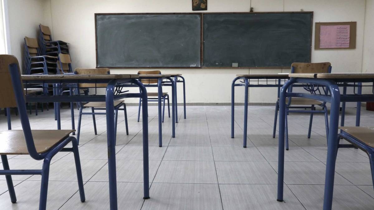 Ανατροπή για τα σχολεία: Απειλή να κλείσουν λόγω κορωνοϊού!