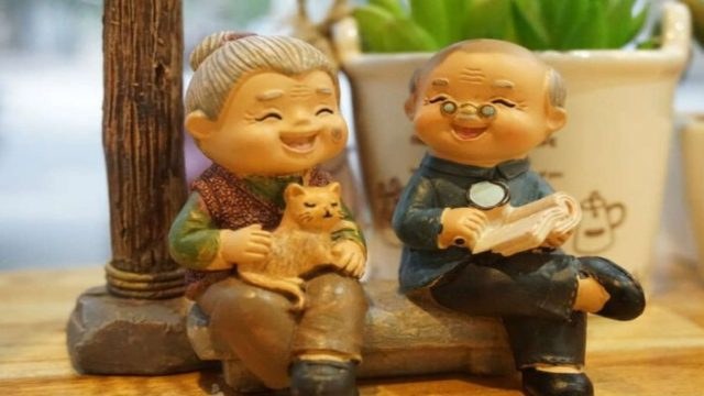 Ο παππούς, η γιαγιά και το παντελόνι… Το ανέκδοτο της ημέρας (19/10)
