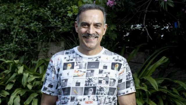Ποια Καραβάτου; Αποκάλυψε δημόσια τη σχέση του με κουκλάρα ηθοποιό ο Κρατερός Κατσούλης