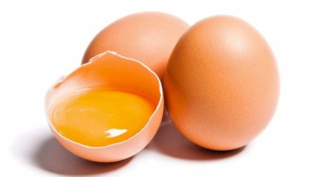 Αυγά μάτια ή αυγά για τα μάτια; Η απόλυτη μάσκα για μαύρους κύκλους