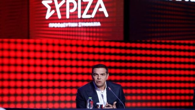 “Πυρά” ΣΥΡΙΖΑ προς Μητσοτάκη: “Ο εθνικός τουρίστας προσποιείται πως παίρνει μέτρα”