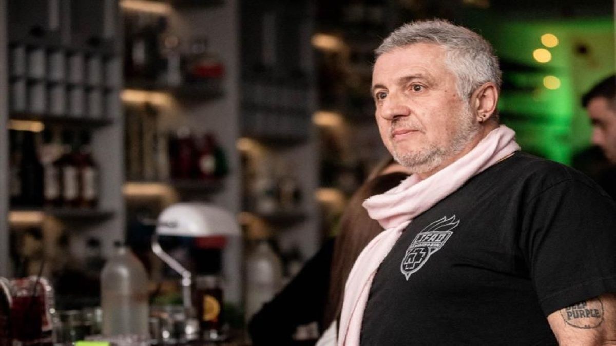 Στάθης Παναγιωτόπουλος: Στον εισαγγελέα σήμερα ο πρώην παρουσιαστής των «Ράδιο Αρβύλα» – «Φύλλο και φτερό» οι σκληροί του δίσκοι από τις Αρχές (Video)