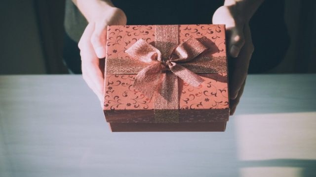 Ποιοι γιορτάζουν σήμερα, Πέμπτη 13 Ιανουαρίου, σύμφωνα με το εορτολόγιο;