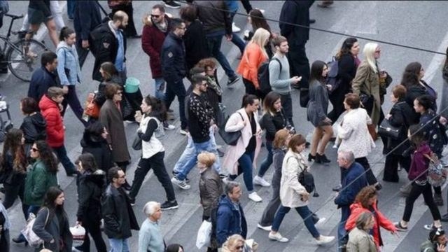 Κορωνοϊός – Είπαν τέλος στην πανδημία και στη Νορβηγία: Με 23.000 νέα κρούσματα καταργεί όλα τα μέτρα!