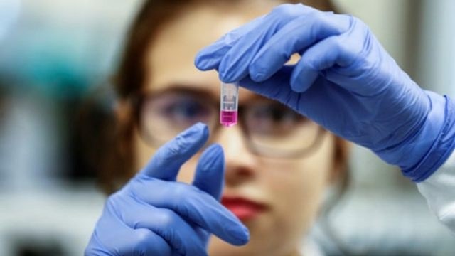Επιτέλους: Το εμβόλιο που καταστρέφει μια για πάντα τον κορωνοϊό