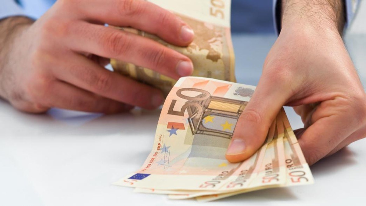 Μικρή σανίδα σωτηρίας με έκτακτο επίδομα για το Πάσχα – Νέα δεδομένα για το κοινωνικό μέρισμα