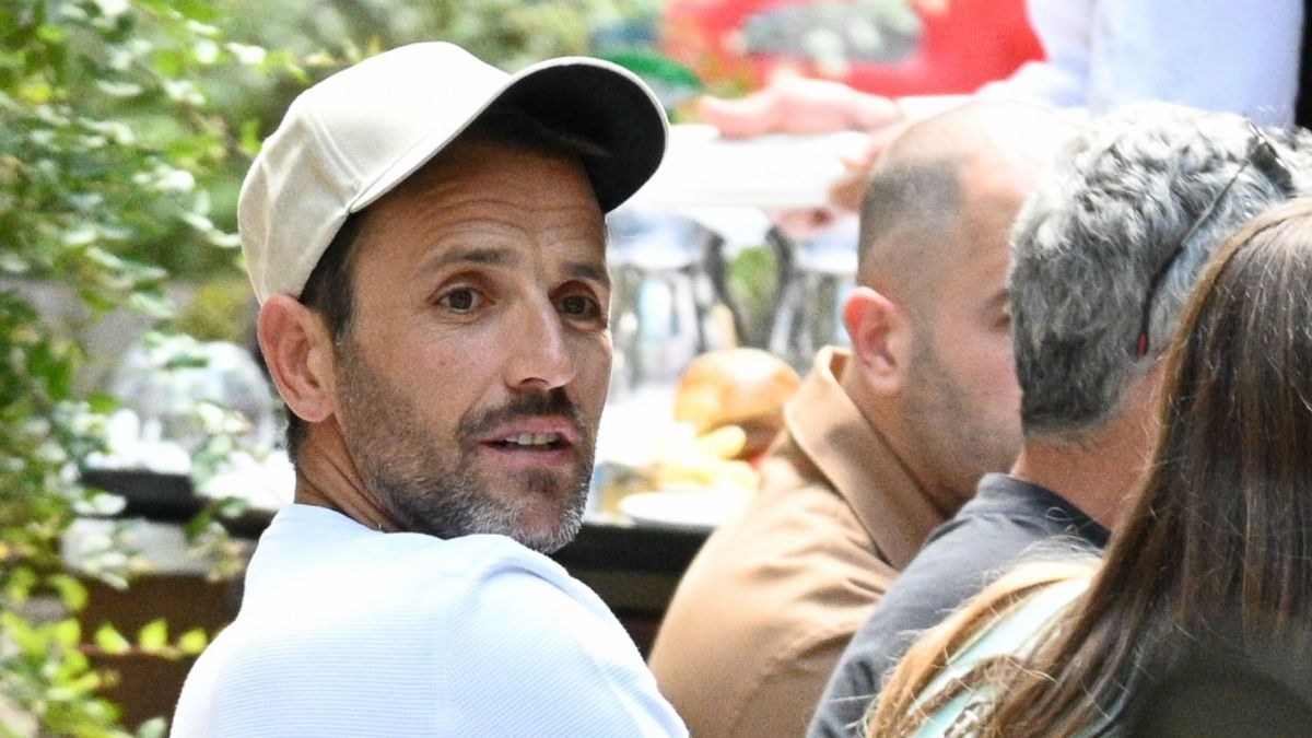 Είναι γκέι ο Νίκος Βέρτης; Τα ναρκωτικά και η ομοφυλοφιλία!