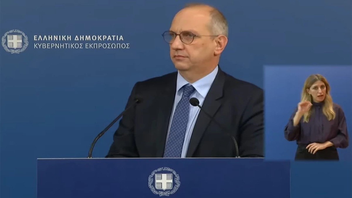 Οπαδική βία: Αλλαγές σε τρία επίπεδα – Τα νέα μέτρα που ανακοίνωσε η κυβέρνηση (video)