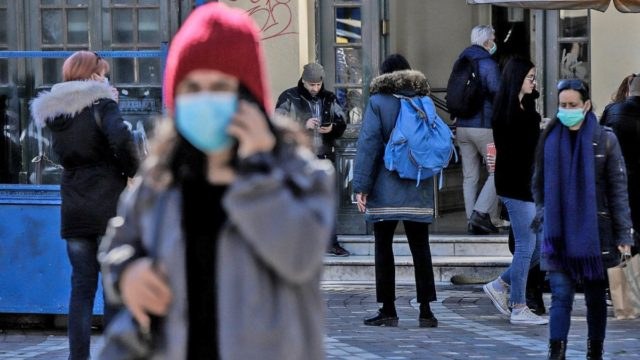 Κορωνοϊός: Συνεχίζονται τα σκαμπανευάσματα σε κρούσματα και θανάτους – Η ημερήσια (24/3) εικόνα των δεικτών της πανδημίας στη χώρα