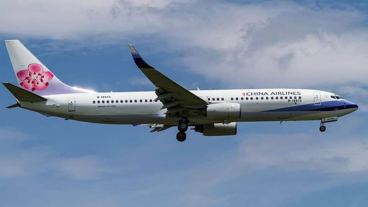 Συνετρίβη Boeing 737 με 133 επιβάτες