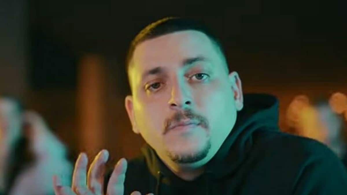 Mad Clip: Η αδερφή του ανέβασε βίντεο με το πρώτο της τραγούδι στο TikTok και έγινε viral (Videos)