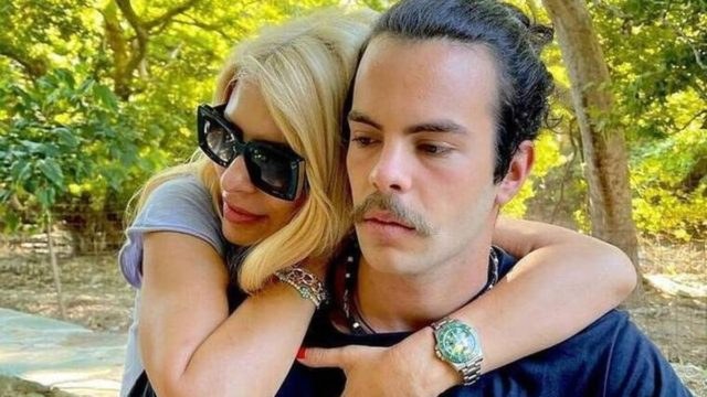 Μας «κούφανε» η Ελένη Μενεγάκη: Όταν μίλησε στον Άγγελο Λάτσιο περί σεξ (Video)
