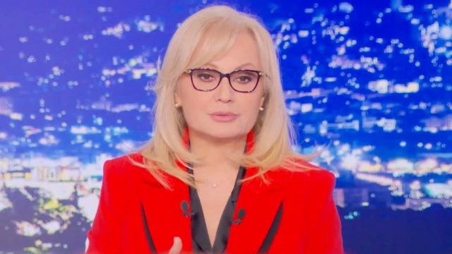 «Σεισμός» με την Αγγελική Νικολούλη: «Πάγωσε» με αυτά που της μετέφεραν πρωί πρωί