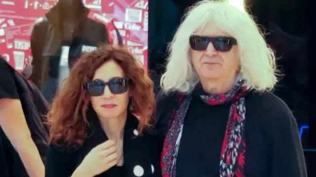Για 3η φορά πατέρας ο Νίκος Καρβέλας – Γέννησε η 32χρονη σύντροφός του