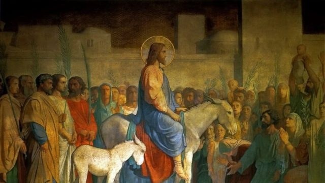 Κυριακή των Βαϊων: Τι γιορτάζουμε – Γιατί δεν νηστεύουμε και τρώμε ψάρι