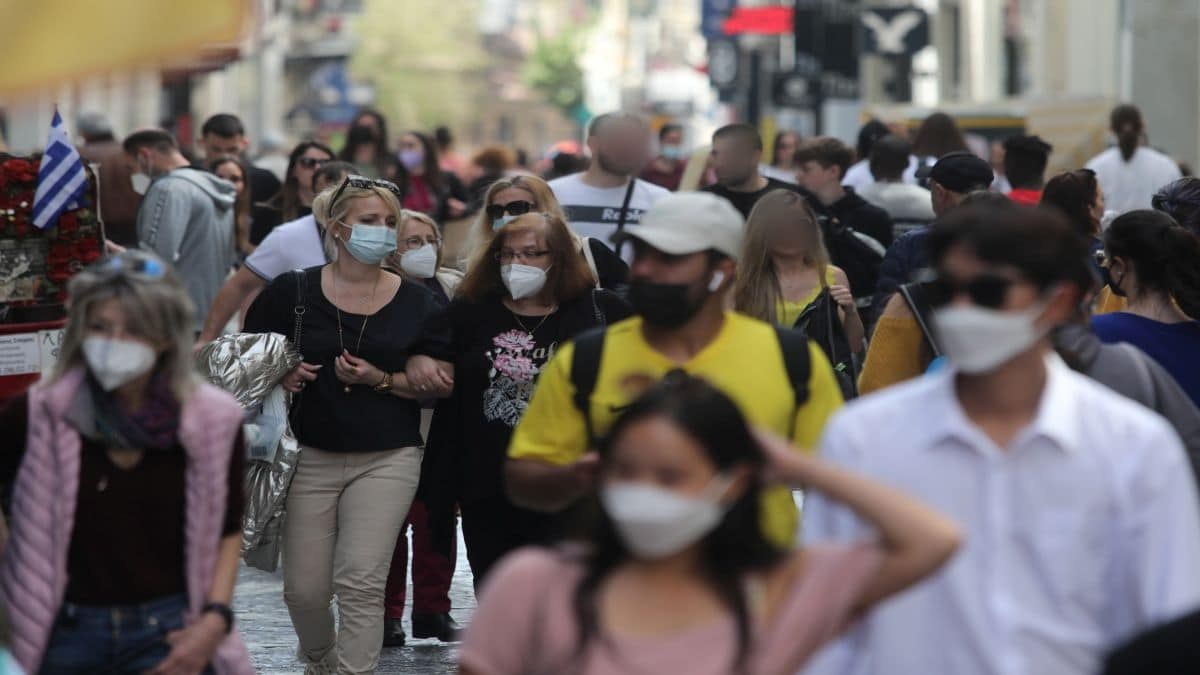 Κορωνοϊός: Σταθεροποιημένη η κατάσταση με 4.324 κρούσματα – 15 νεκροί