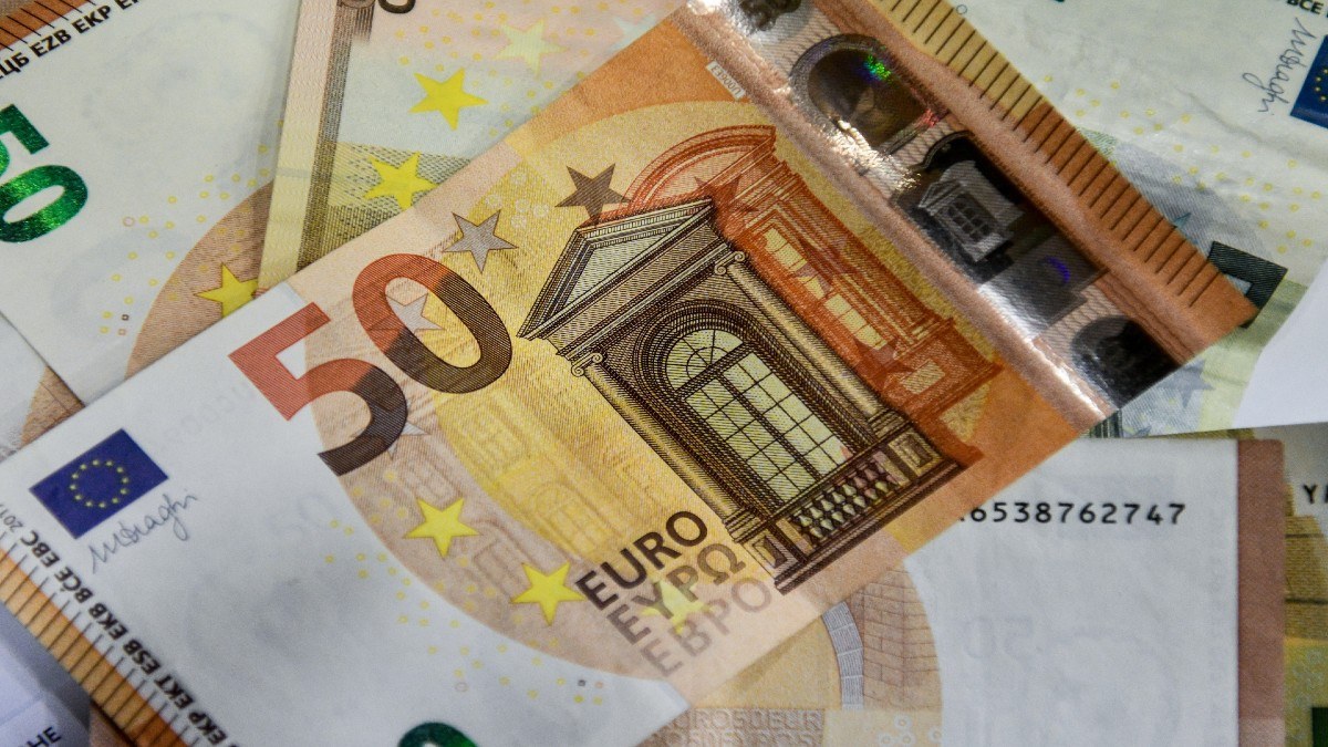 Εβδομάδα «καταιγίδας» πληρωμών σε ΕΦΚΑ και ΟΑΕΔ: Ποιοι πάνε… ταμείο μέχρι την Παρασκευή 20/5