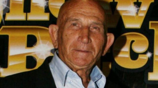 Δόξα και τιμή από το ελληνικό Twitter στον μεγάλο Κώστα Γκουσγκούνη (photos)
