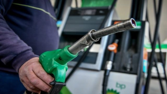 «Εκτοξεύθηκαν» οι τιμές της βενζίνης – Σε κάθε 20 ευρώ τα 10,60 ευρώ είναι φόροι