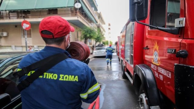 Θρίλερ στο Π. Φάληρο: Νεκρή ηλικιωμένη από φωτιά – Συνελήφθη ο γιος της