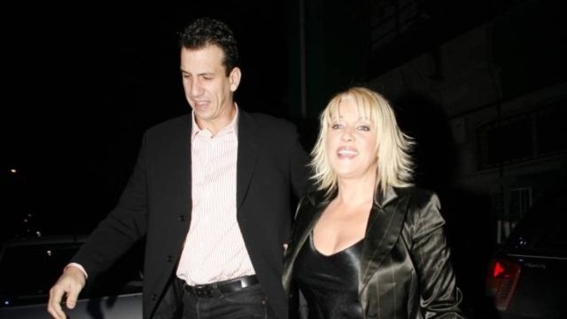 «Τον ερωτεύτηκα αλλά…» – «Καρφιά» της Ρούλας Κορομηλά για το διαζύγιο με τον Νάσο Γαλακτερό