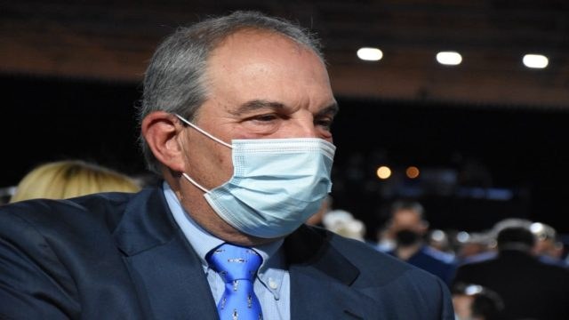 Σούσουρο με τον Κώστα Καραμανλή! Η εικόνα του προκάλεσε «χείμαρρο» σχολίων