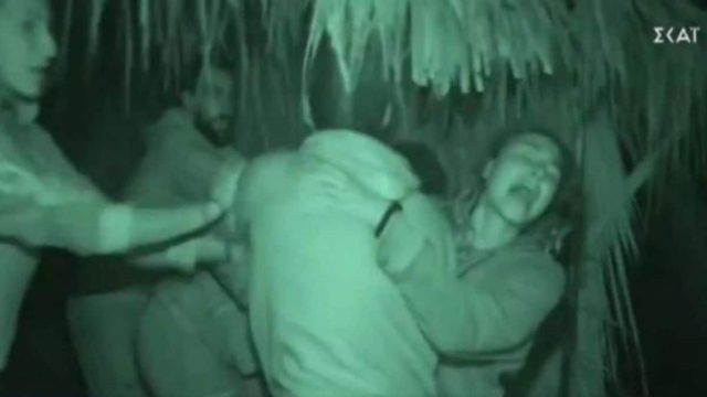 Survivor: Το ΒΙΝΤΕΟ που έδιωξε τον Κατσαούνη – Η κλωτσιά σε Τάκη που «εκοψε» ο ΣΚΑΪ!