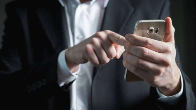 Τηλεφωνική απάτη: Αν σας πουν αυτή την ατάκα σας κλέβουν χρήματα – Κλείστε το αμέσως!