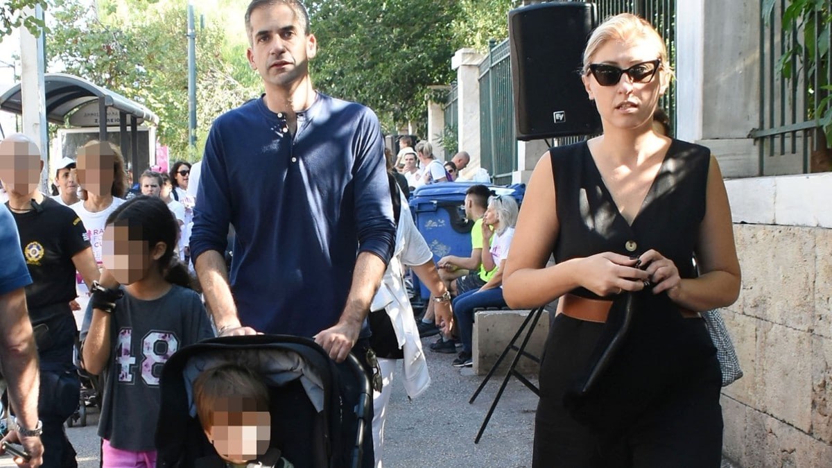 Η δημόσια ερωτική εξομολόγηση της Σίας Κοσιώνη: «Για μένα ο Κώστας Μπακογιάννης είναι…» (Video)