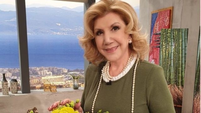 Γυρίζει το χαρτί η Λίτσα Πατέρα: Η τύχη ευνοεί άμεσα Κριούς, Καρκίνους και άλλα 3 ζώδια